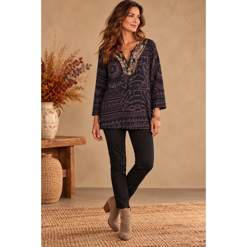 Chico's V-Neck Top Black Embellished Embroidery Boho Art to Wear Size 3